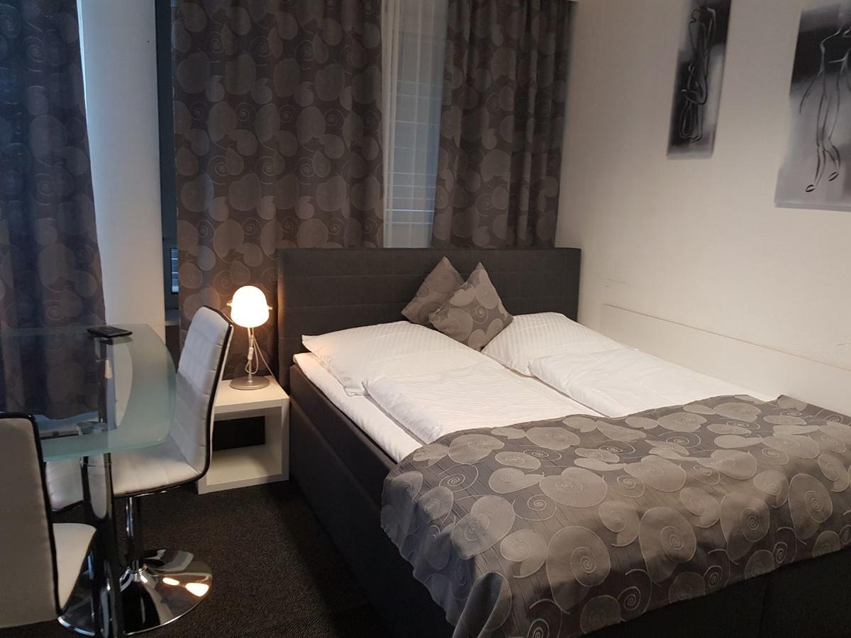 Hotel Wandsbek Хамбург Екстериор снимка