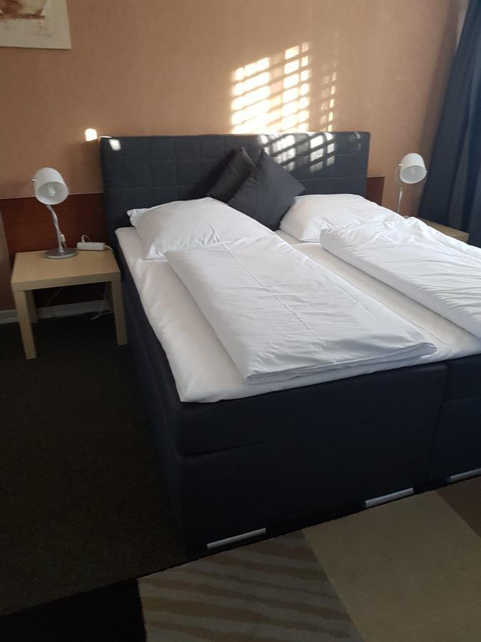 Hotel Wandsbek Хамбург Екстериор снимка