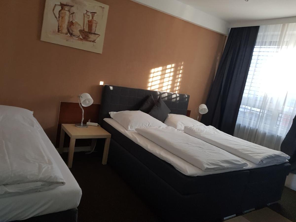 Hotel Wandsbek Хамбург Екстериор снимка