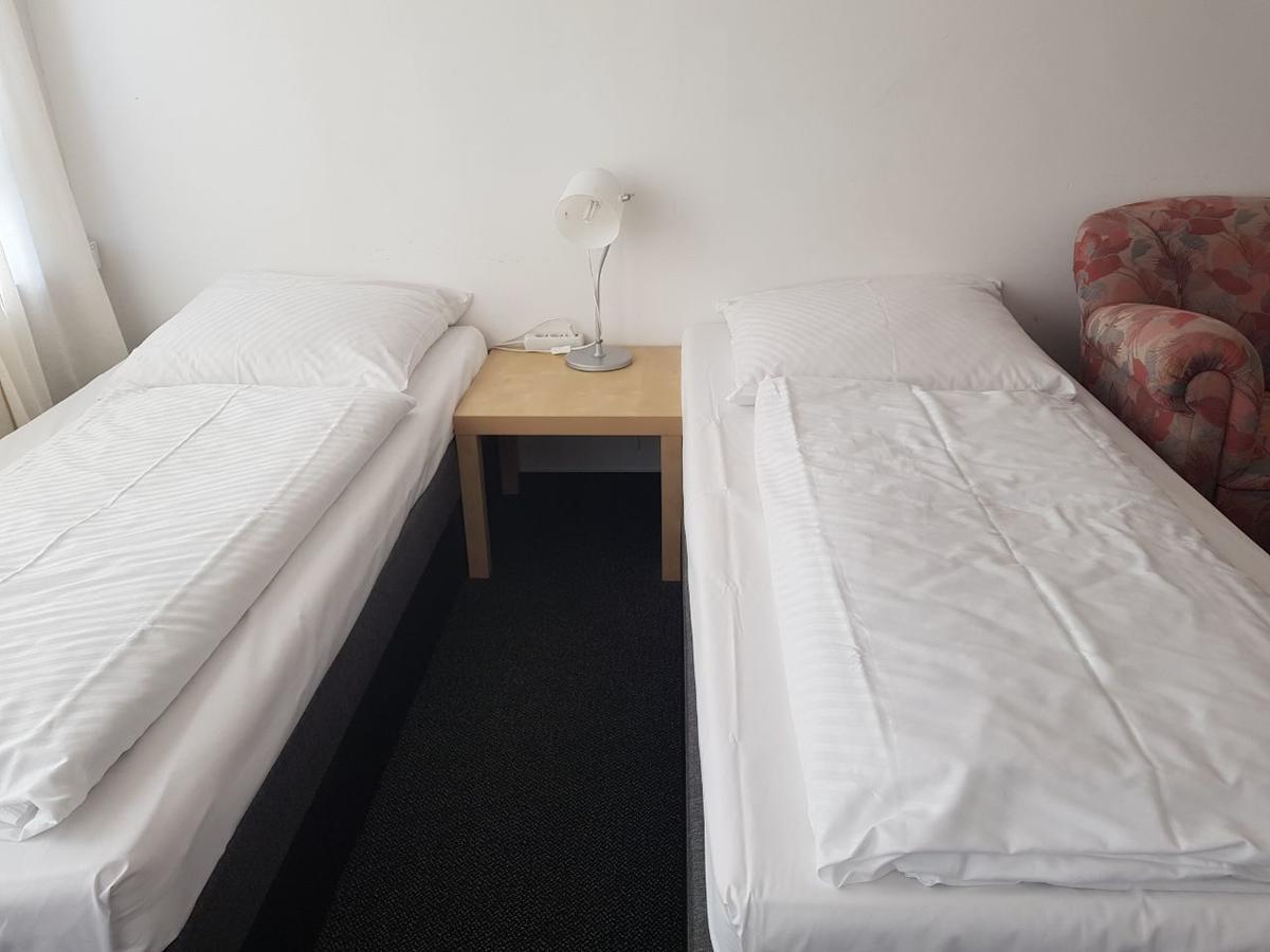 Hotel Wandsbek Хамбург Екстериор снимка