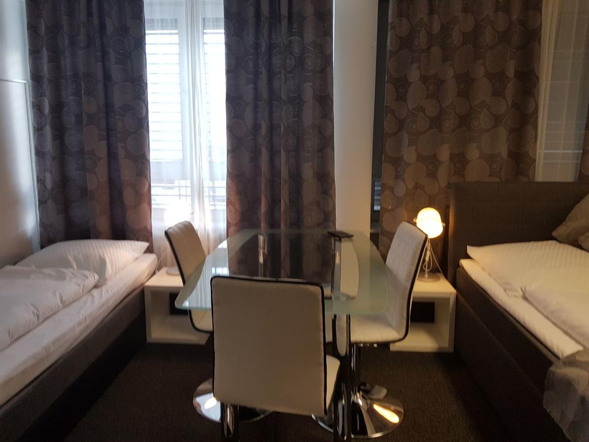 Hotel Wandsbek Хамбург Екстериор снимка